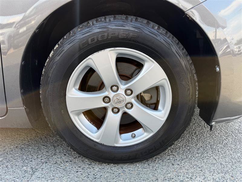Used 2012 Toyota Sienna LE FWD image 11