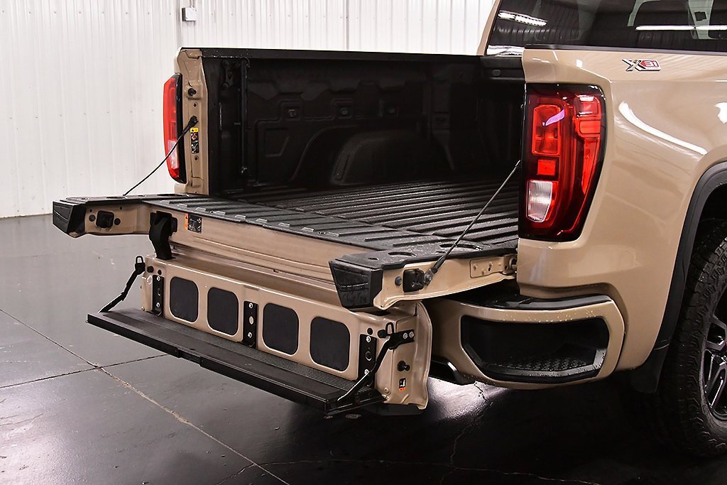 Used 2022 GMC Sierra 1500 Elevation image 15