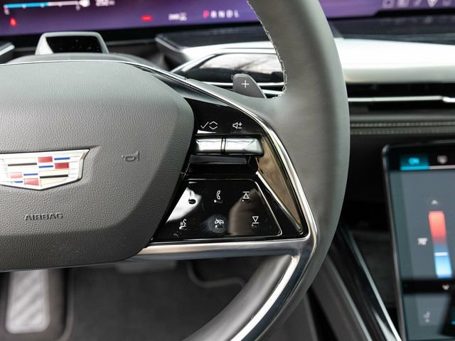 Used 2026 Cadillac Escalade ESV Sport w/ Touring Package image 35