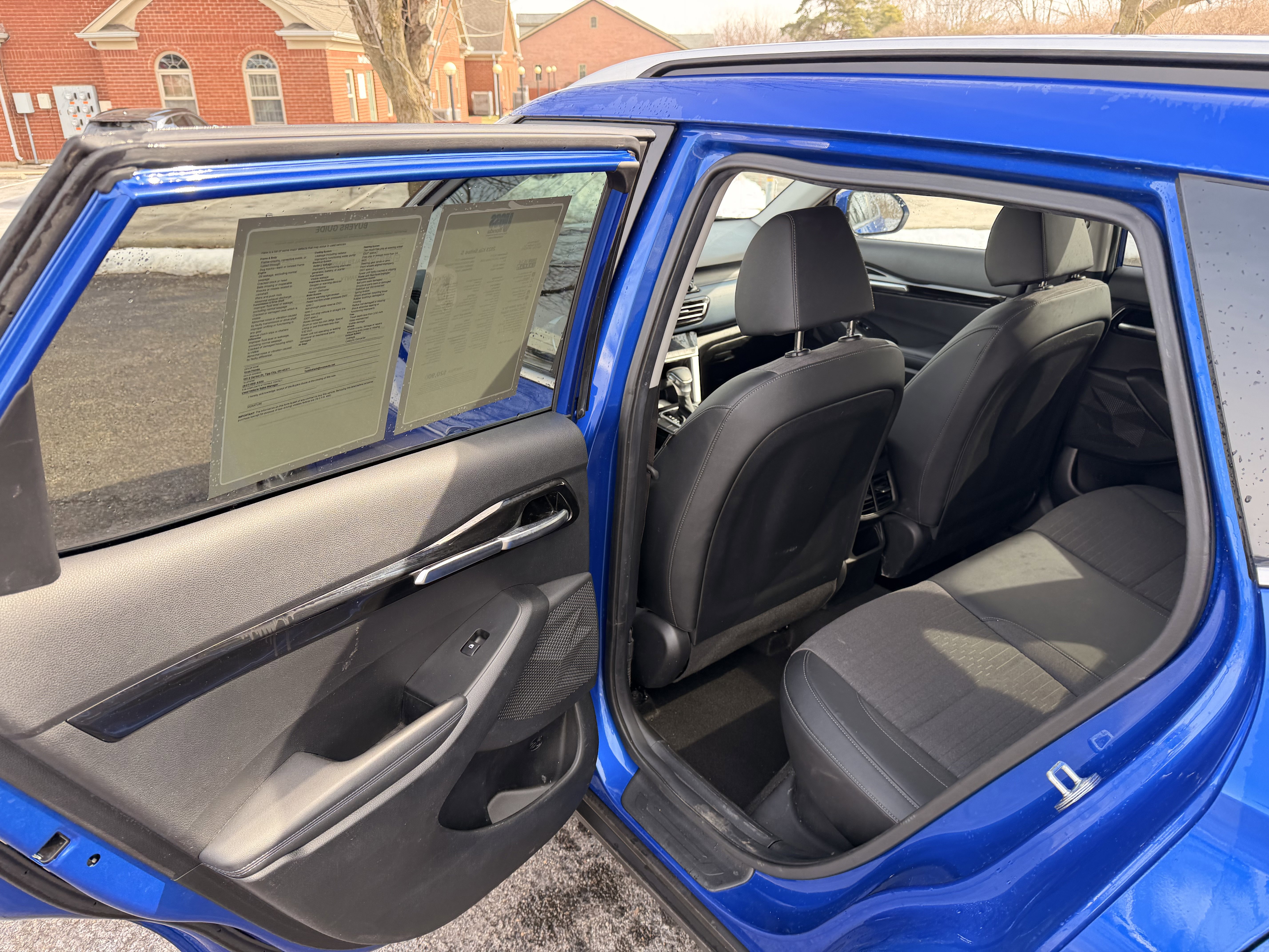 Used 2023 Kia Seltos S w/ Navigation Package image 11