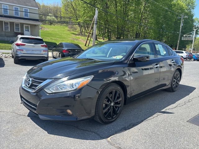 Used 2018 Nissan Altima 2.5 SV image 3
