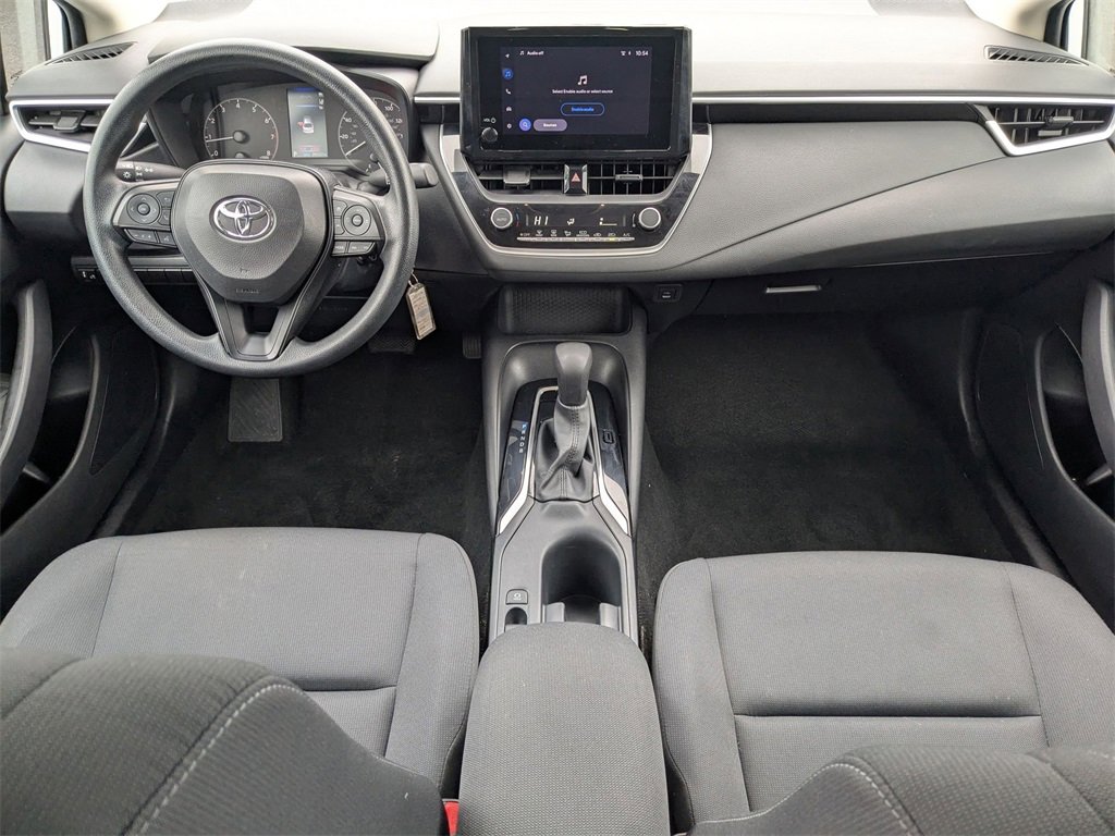 Used 2024 Toyota Corolla LE image 30