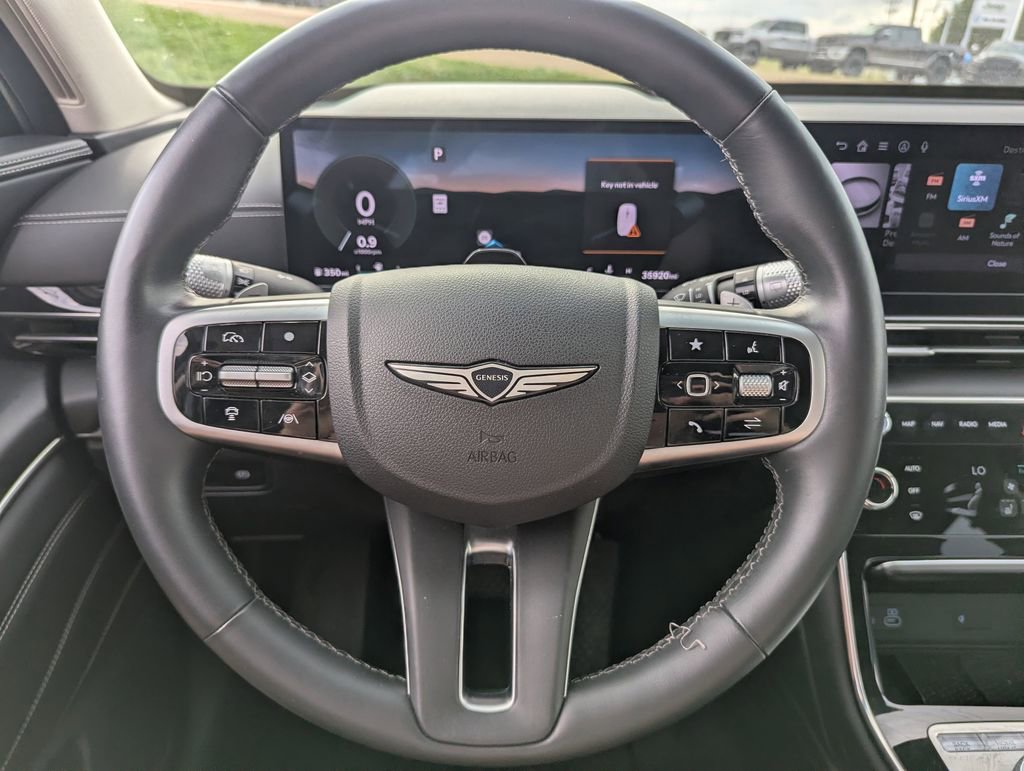 Used 2025 Genesis GV80 2.5T Standard AWD/4WD image 24