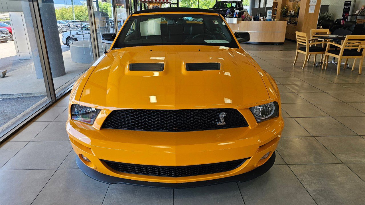 Used 2007 Ford Mustang Shelby GT500 RWD image 8