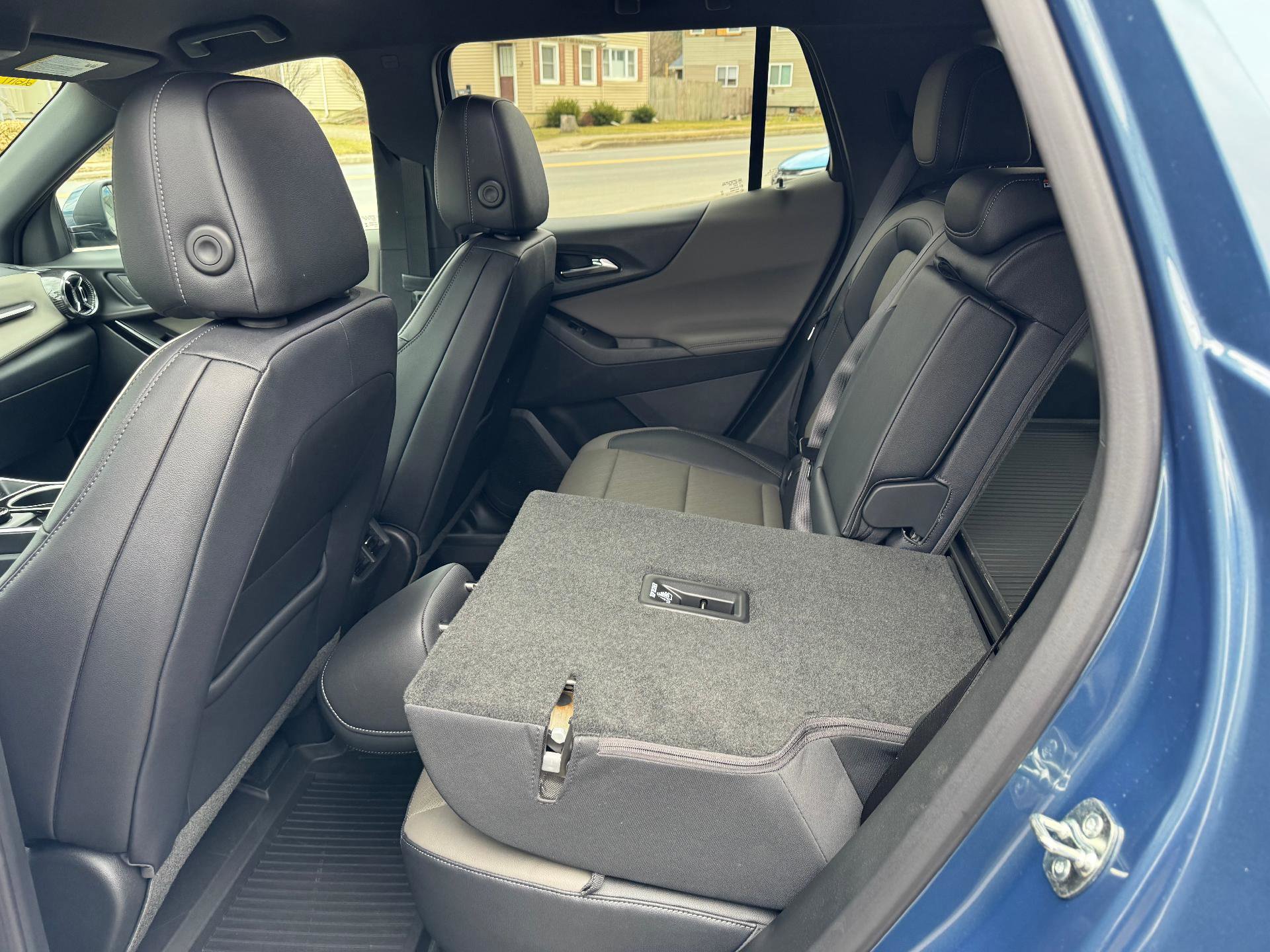 New 2026 Chevrolet Equinox LT w/ Convenience Package II image 41