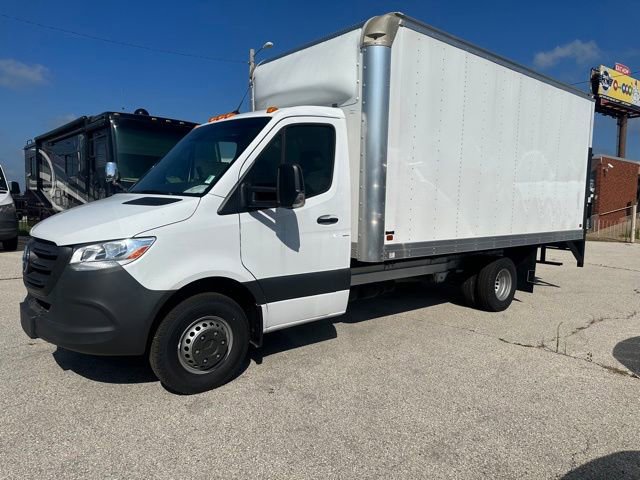 Used 2022 Mercedes-Benz Sprinter 3500 image 3