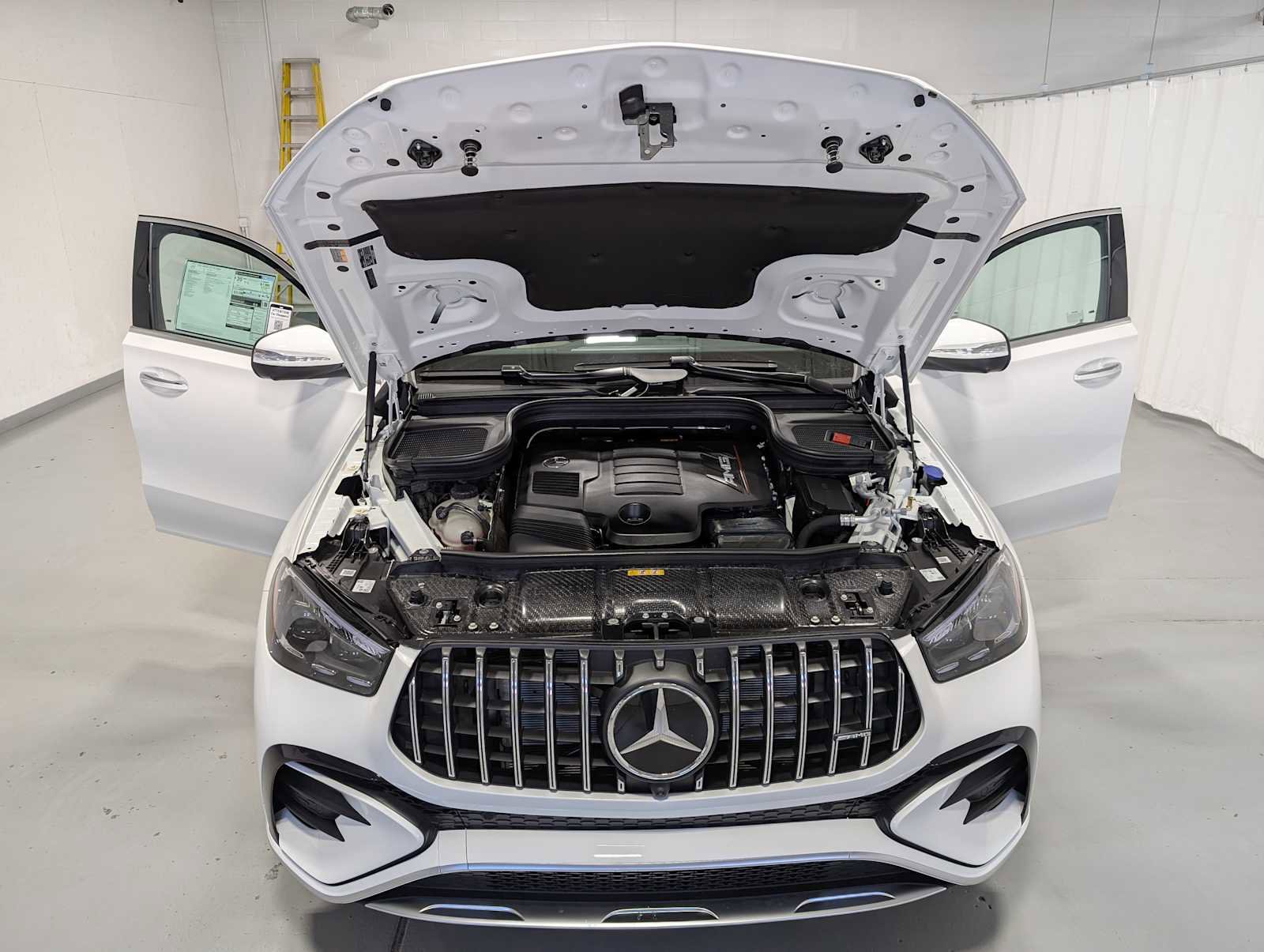 New 2026 Mercedes-Benz GLE 53 AMG 4MATIC Coupe image 10