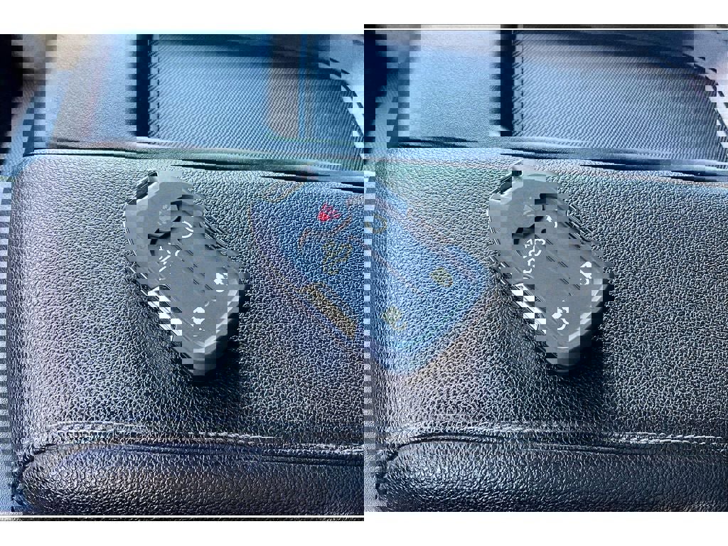 Used 2019 GMC Sierra 1500 SLT image 11