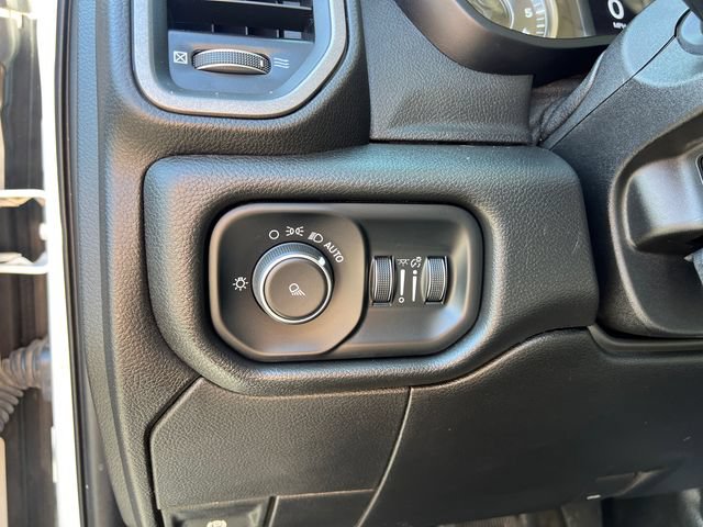 Used 2019 RAM 2500 Tradesman AWD/4WD image 12