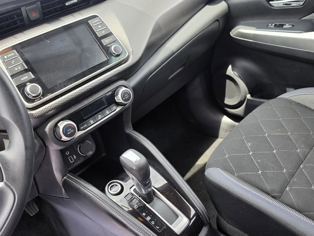 Used 2019 Nissan Kicks SV FWD image 9