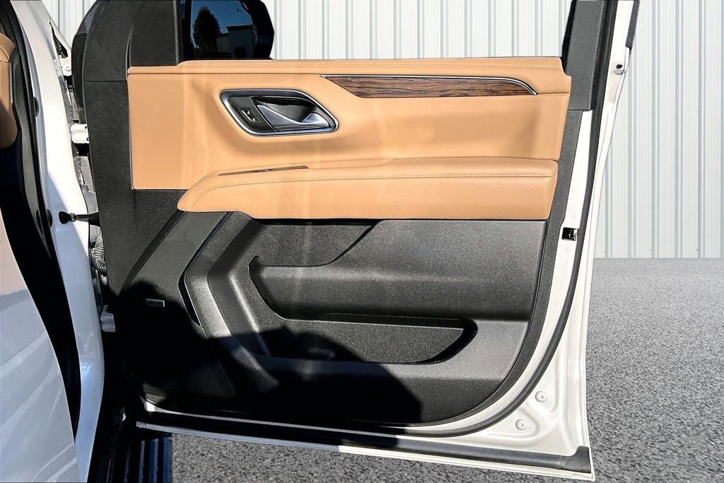Used 2023 Chevrolet Tahoe Premier image 18