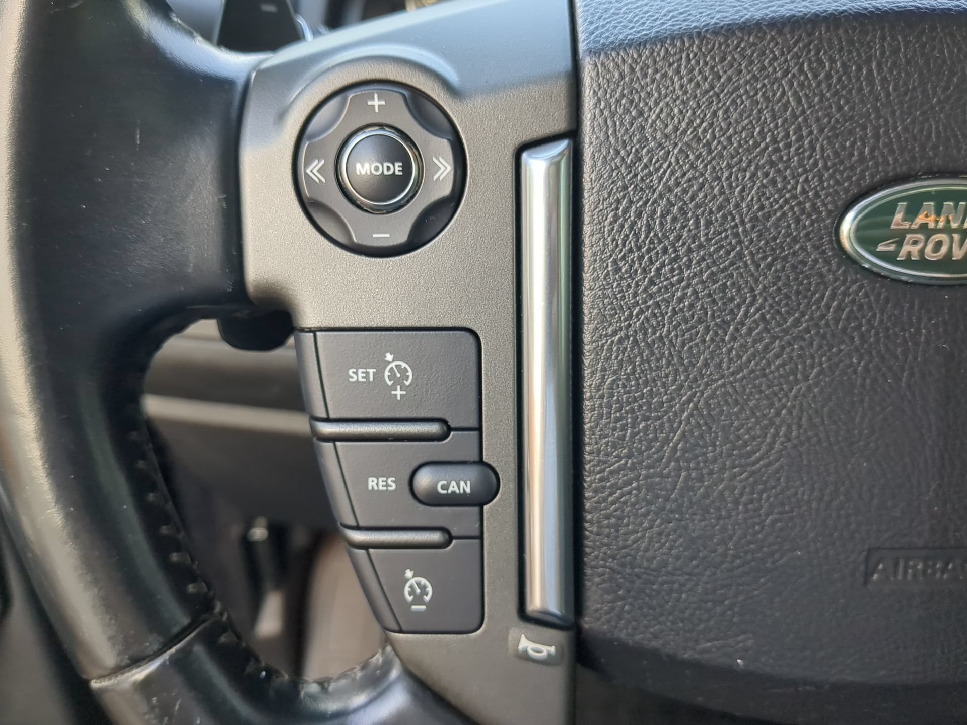Used 2014 Land Rover LR4 HSE AWD/4WD image 63