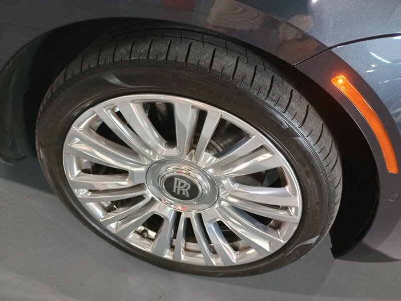 Used 2021 Rolls-Royce Ghost AWD/4WD image 76