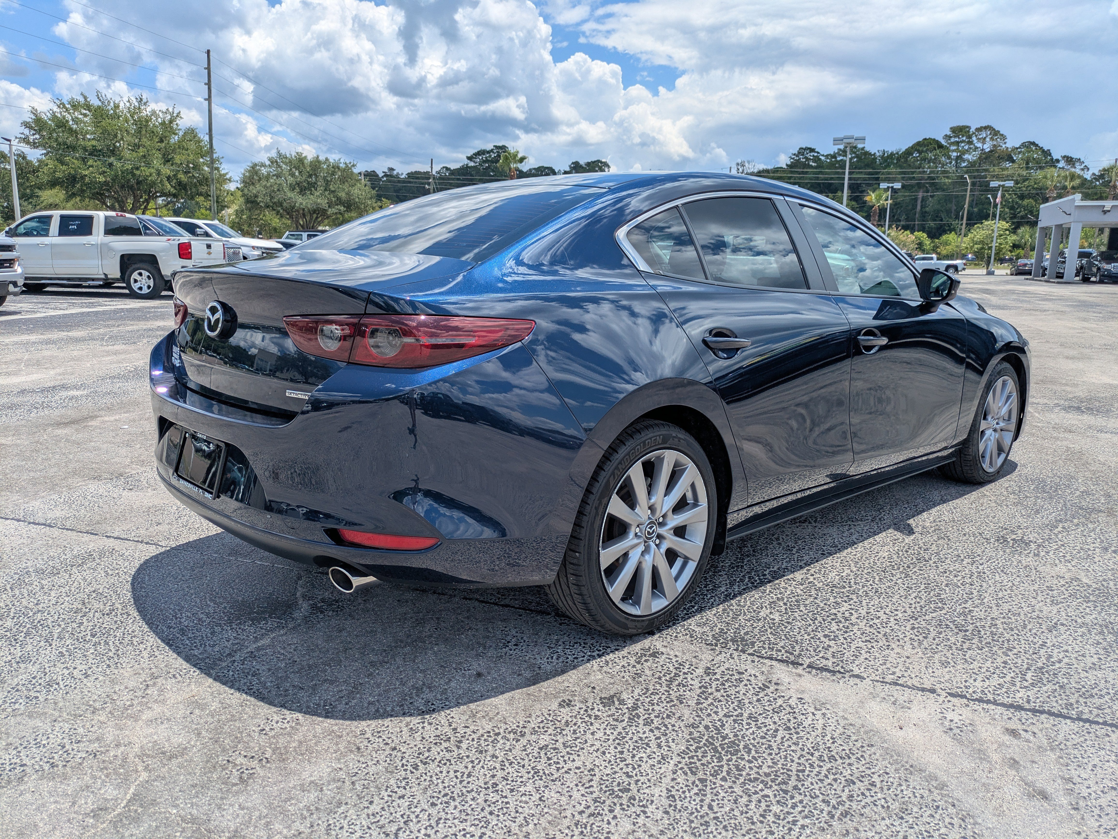 Used 2021 MAZDA MAZDA3 s FWD image 7