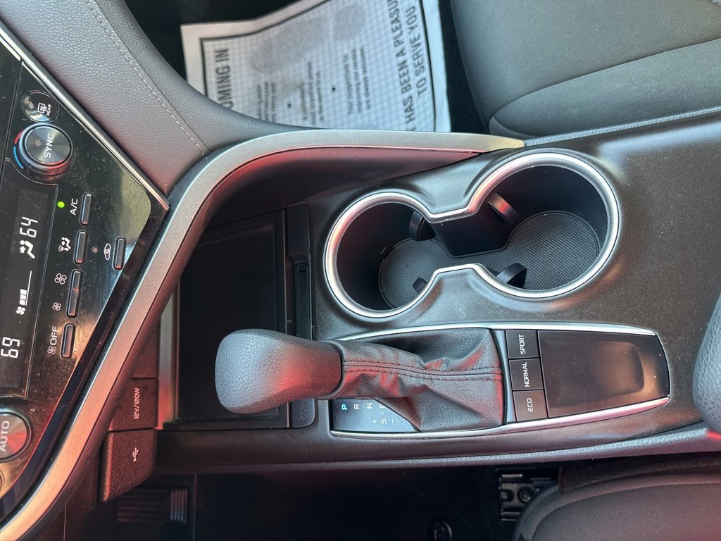 Used 2024 Toyota Camry LE image 31