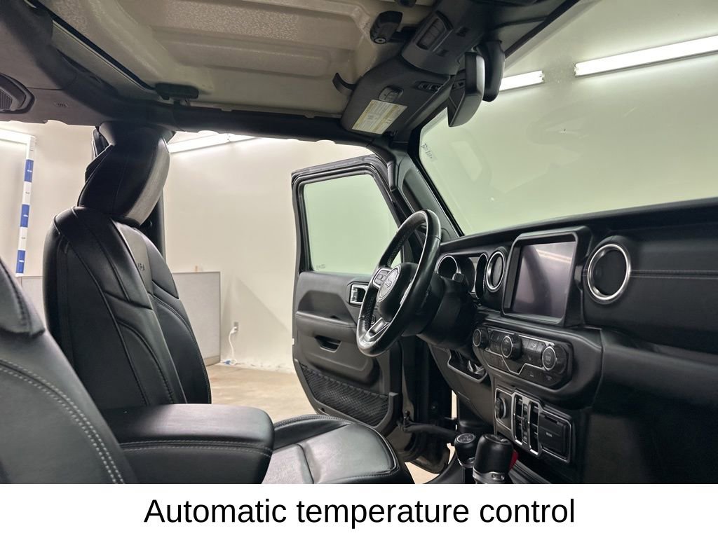 Used 2023 Jeep Wrangler Unlimited Sahara w/ Cold Weather Group image 21