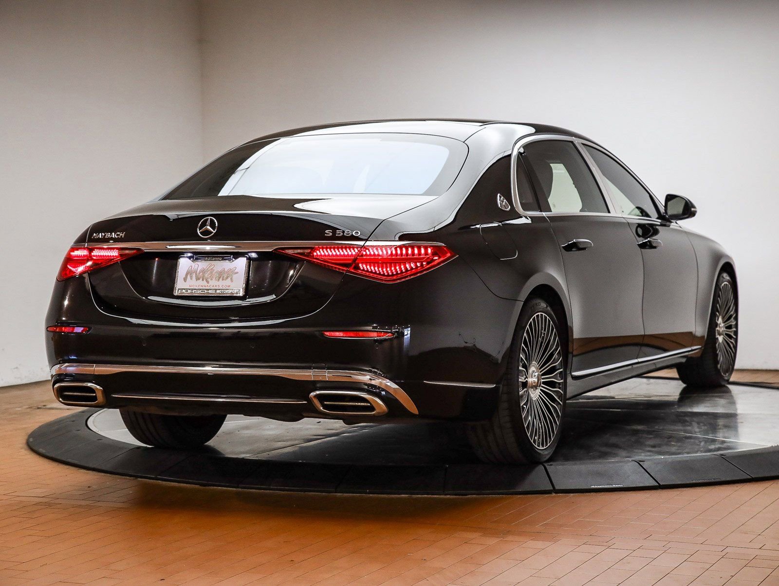 Used 2023 Mercedes-Benz Maybach S 580 4MATIC image 6