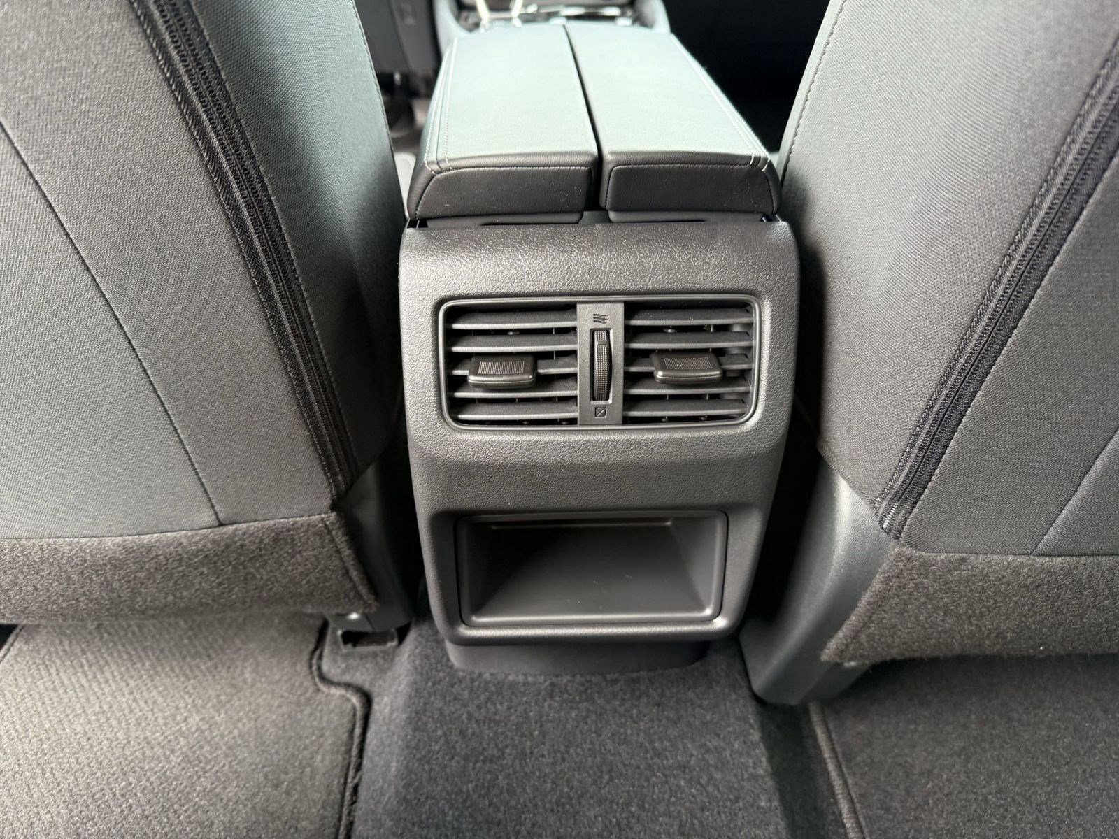 Certified 2026 Nissan Rogue S image 23