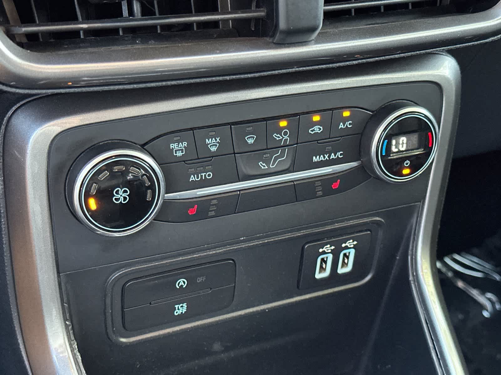 Used 2019 Ford EcoSport SE w/ SE Convenience Package FWD image 22