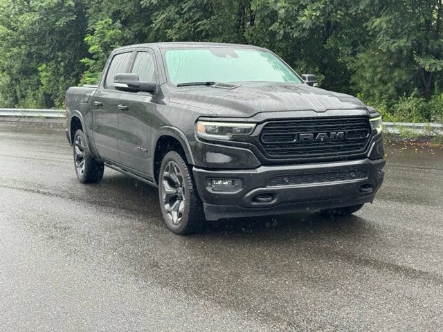 Used 2020 RAM 1500 Limited w/ Black Appearance Package AWD/4WD image 9