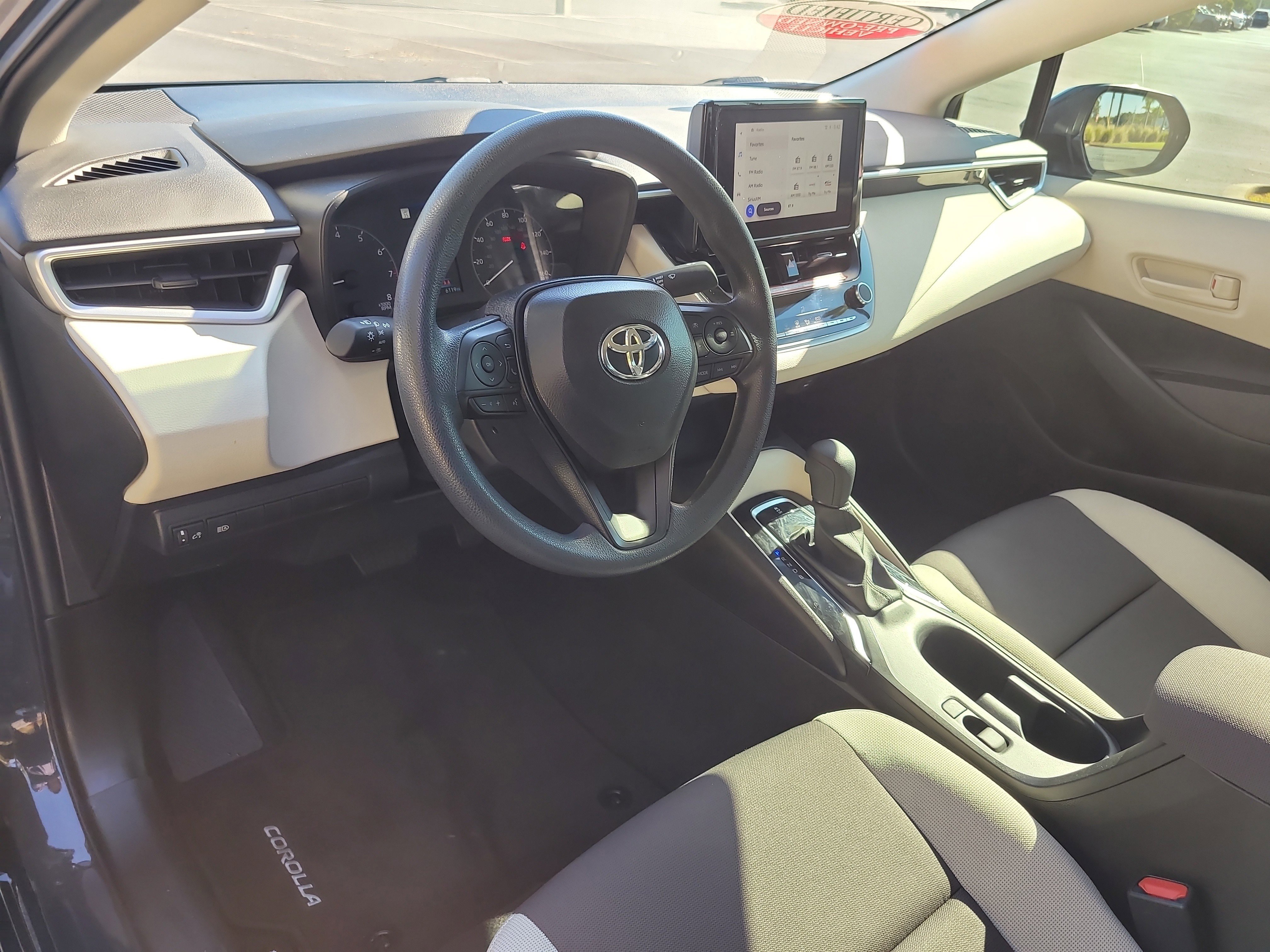 Certified 2025 Toyota Corolla LE image 21