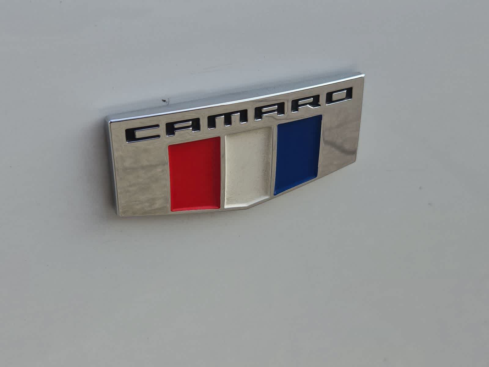Used 2023 Chevrolet Camaro LT RWD image 14