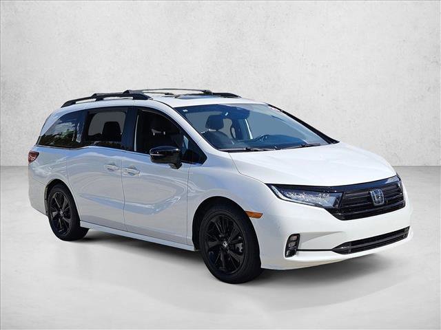 Used 2023 Honda Odyssey Sport image 3