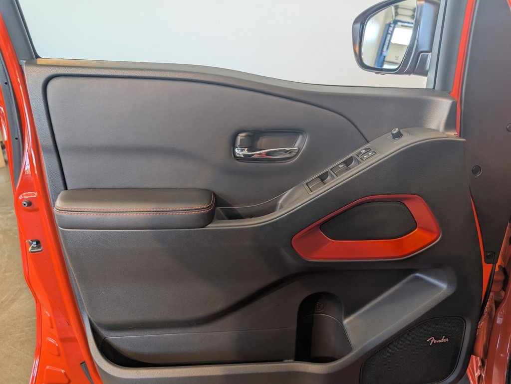 Used 2025 Nissan Frontier PRO-4X w/ Pro Convenience Package image 10