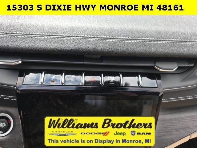 Certified 2021 Jeep Grand Cherokee L Limited w/ Trailer Tow Package image 15