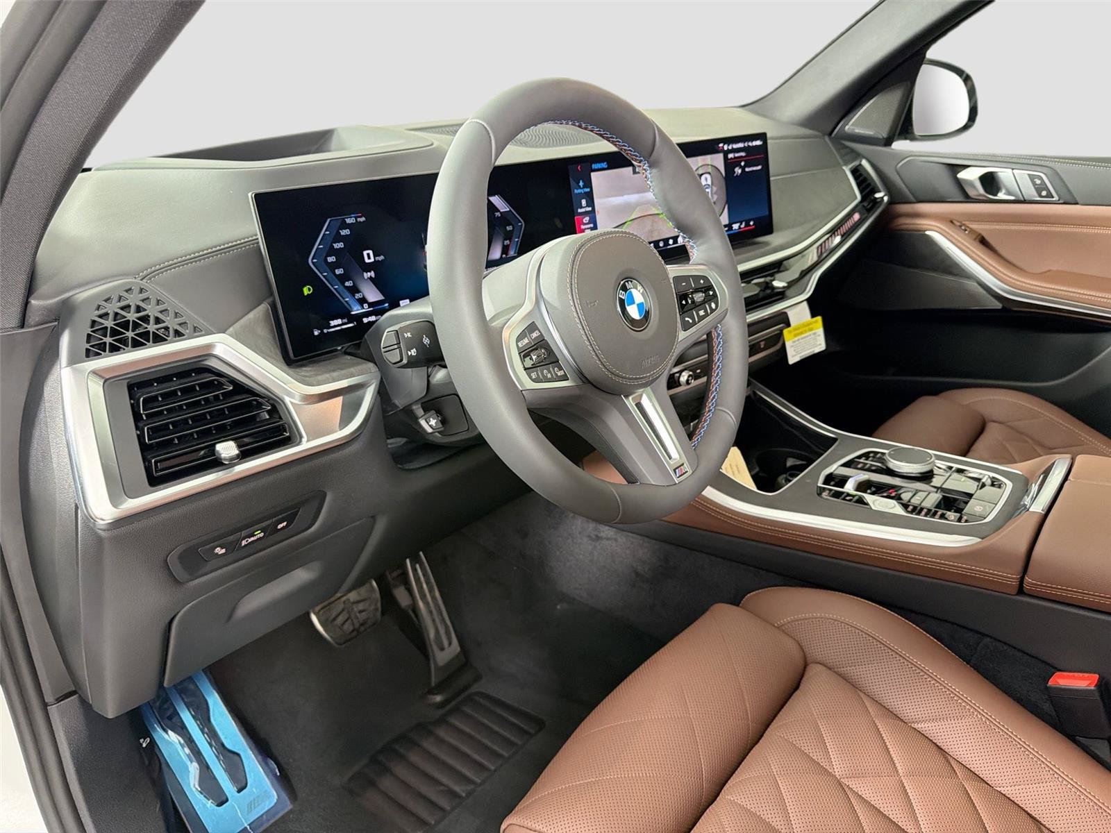 New 2026 BMW X5 M60i w/ Climate Comfort Package AWD/4WD image 18