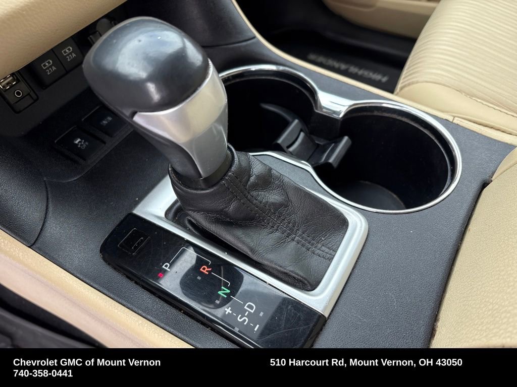 Used 2017 Toyota Highlander LE image 11