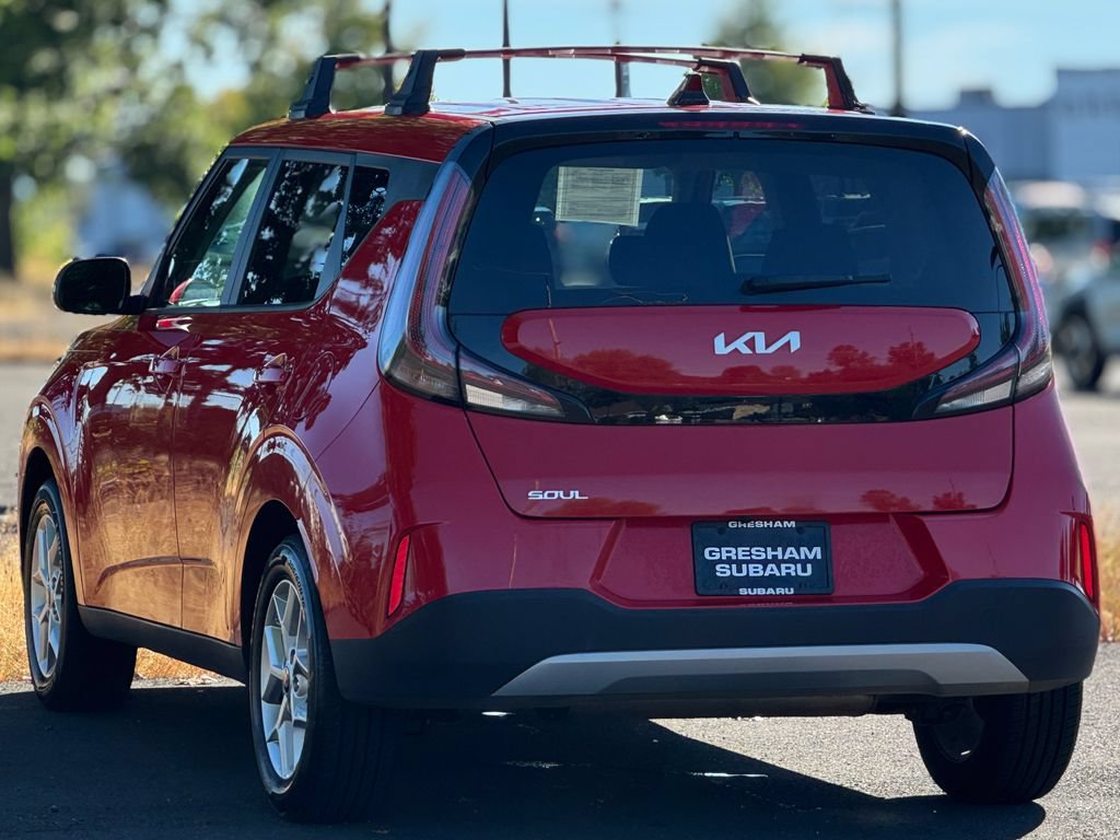 Used 2024 Kia Soul LX w/ Option Group 015 FWD image 5
