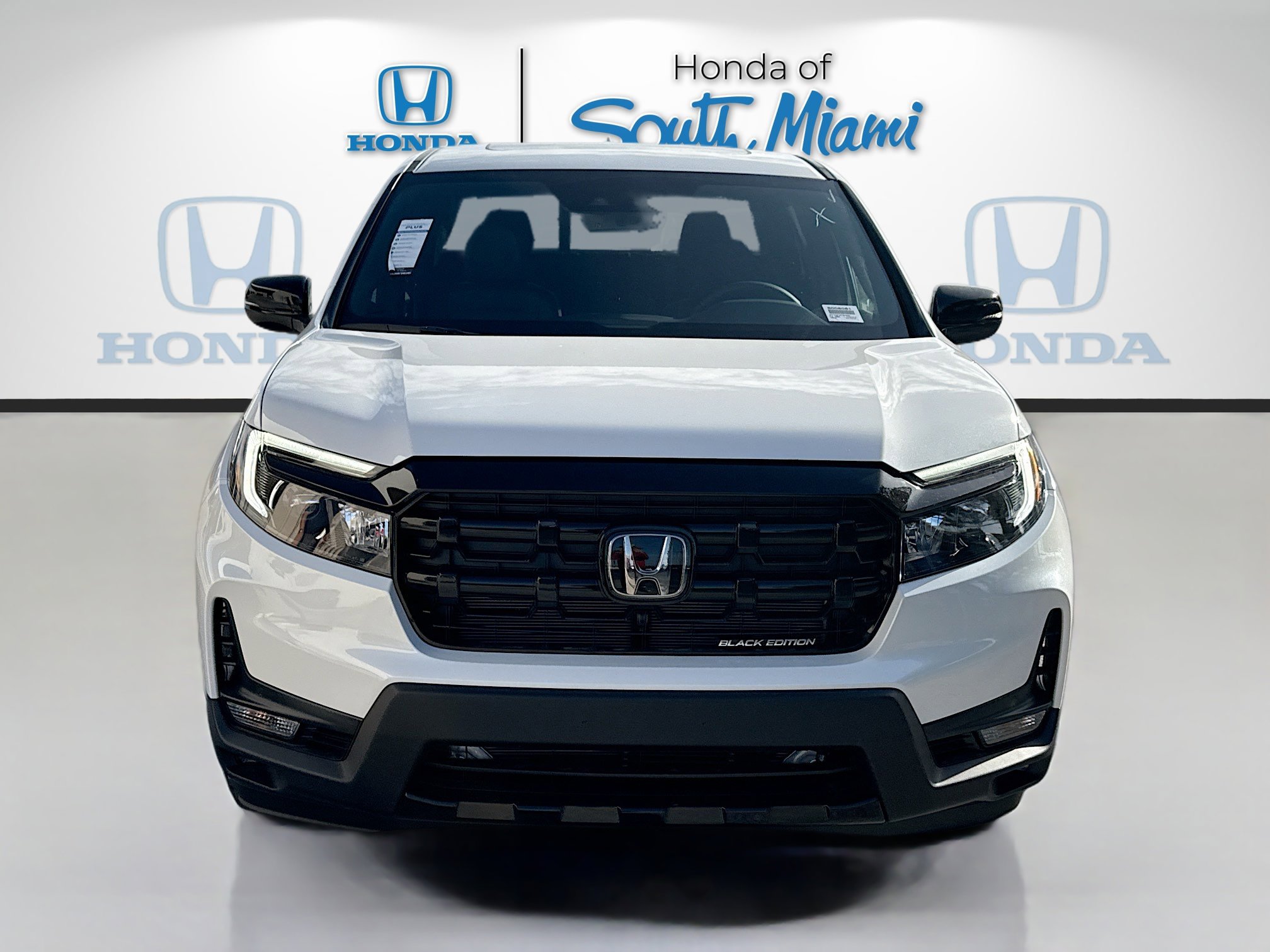 New 2026 Honda Ridgeline Black Edition image 2