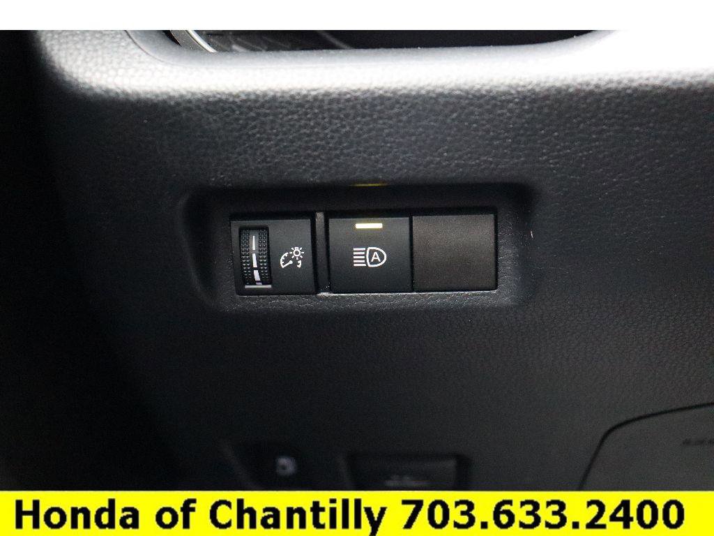 Used 2024 Toyota RAV4 Hybrid Woodland image 19