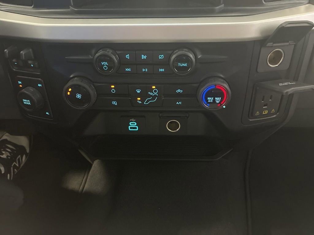 Used 2024 Ford F250 XLT image 26