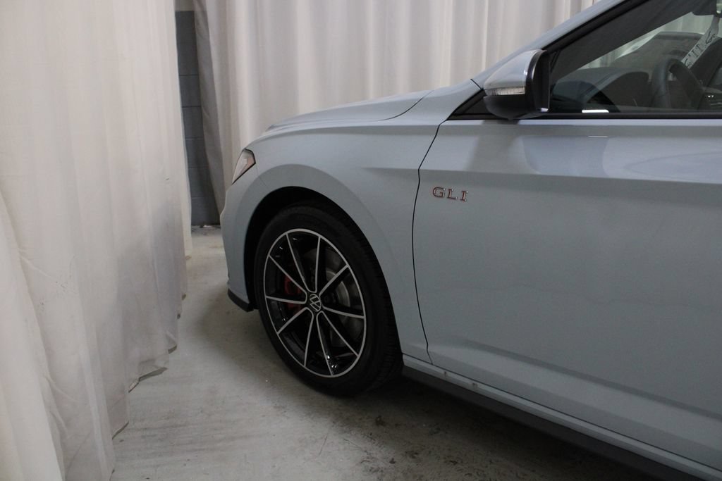 New 2027 Volkswagen Jetta GLI Autobahn FWD image 30