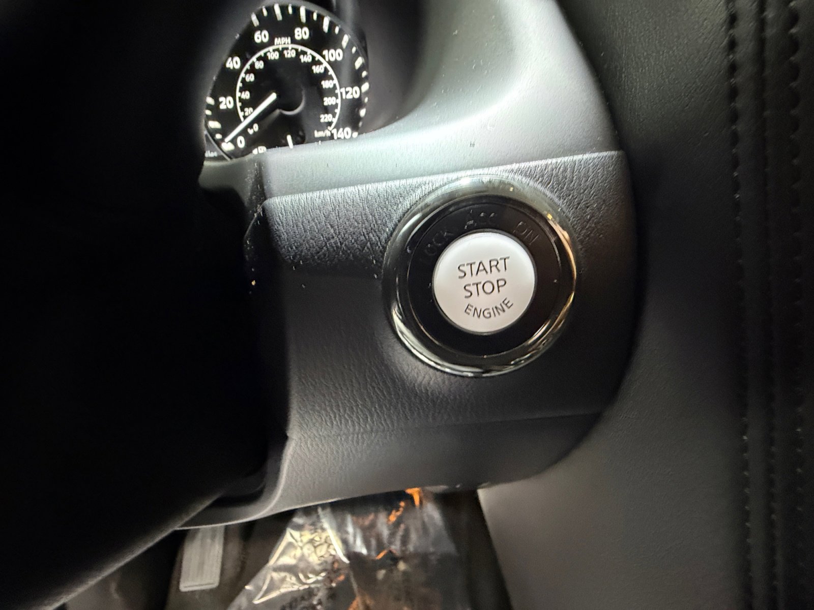 Certified 2021 Nissan Armada SL image 30