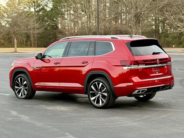 Used 2025 Volkswagen Atlas SEL Premium R-Line image 4
