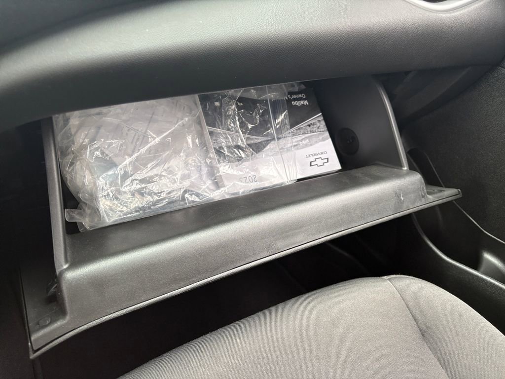 Used 2023 Chevrolet Malibu LT image 7