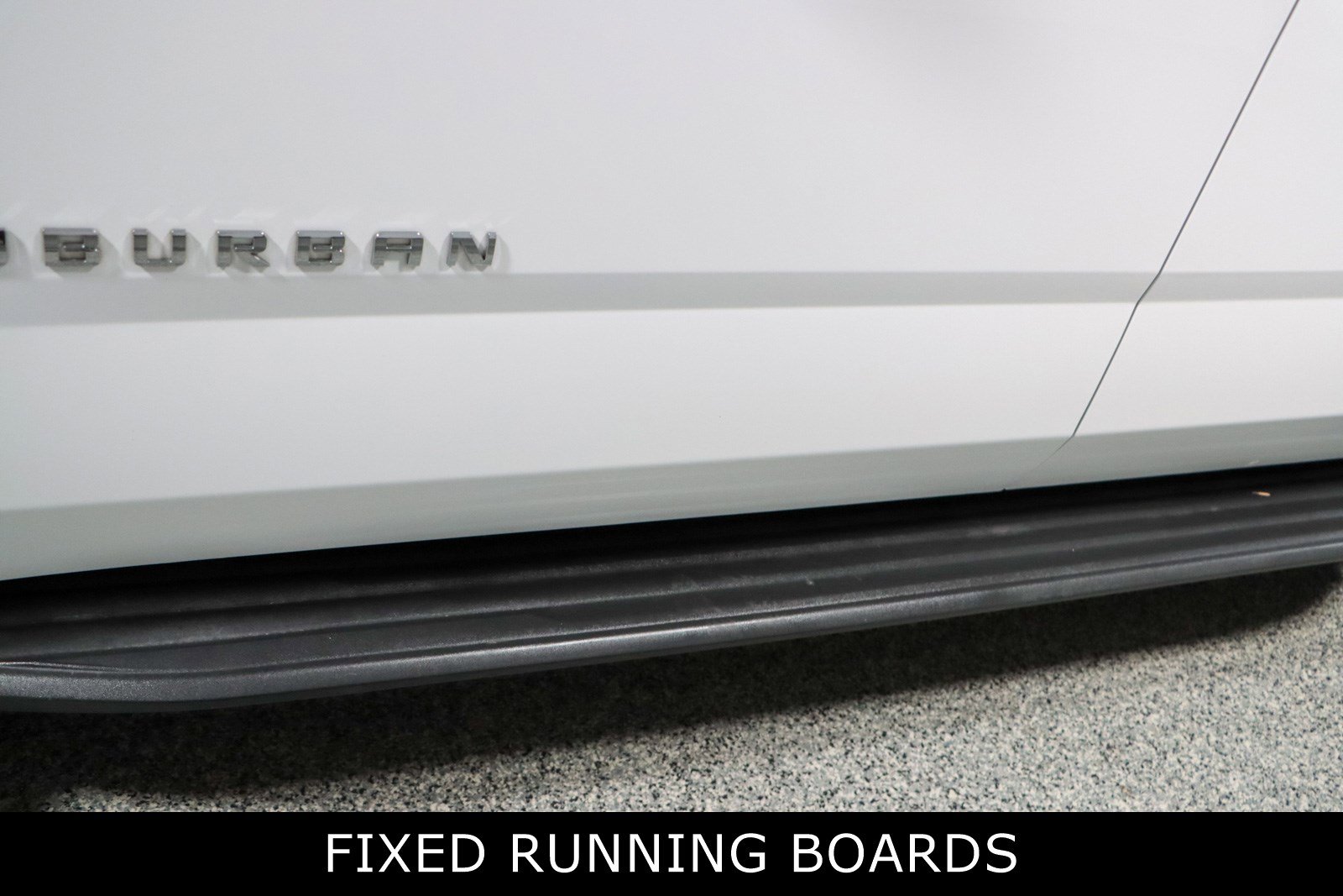 Used 2018 Chevrolet Suburban LT image 12