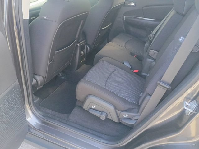 Used 2020 Dodge Journey SE w/ SE Popular Equipment Group FWD image 39