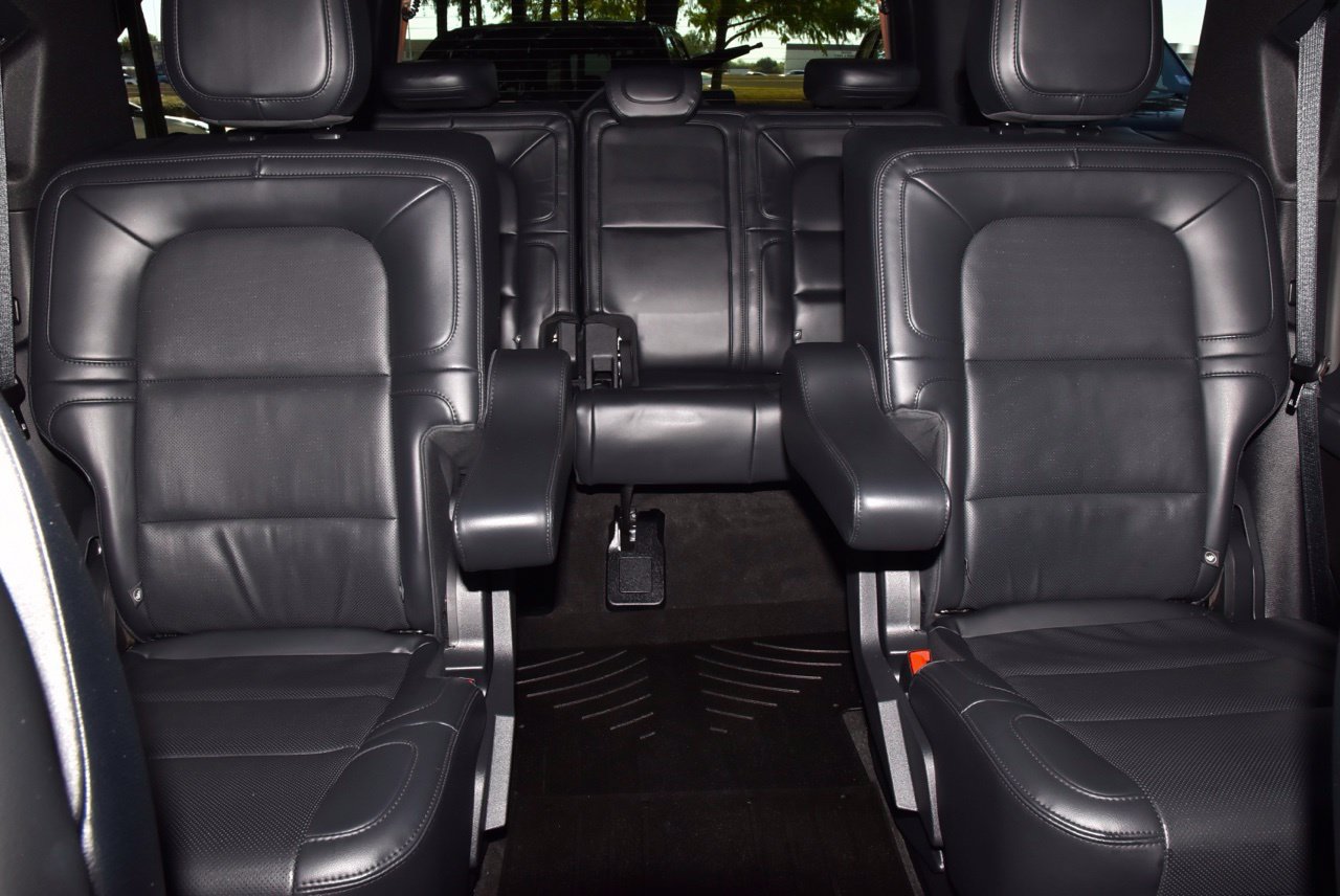 Used 2023 Lincoln Navigator 2WD image 21