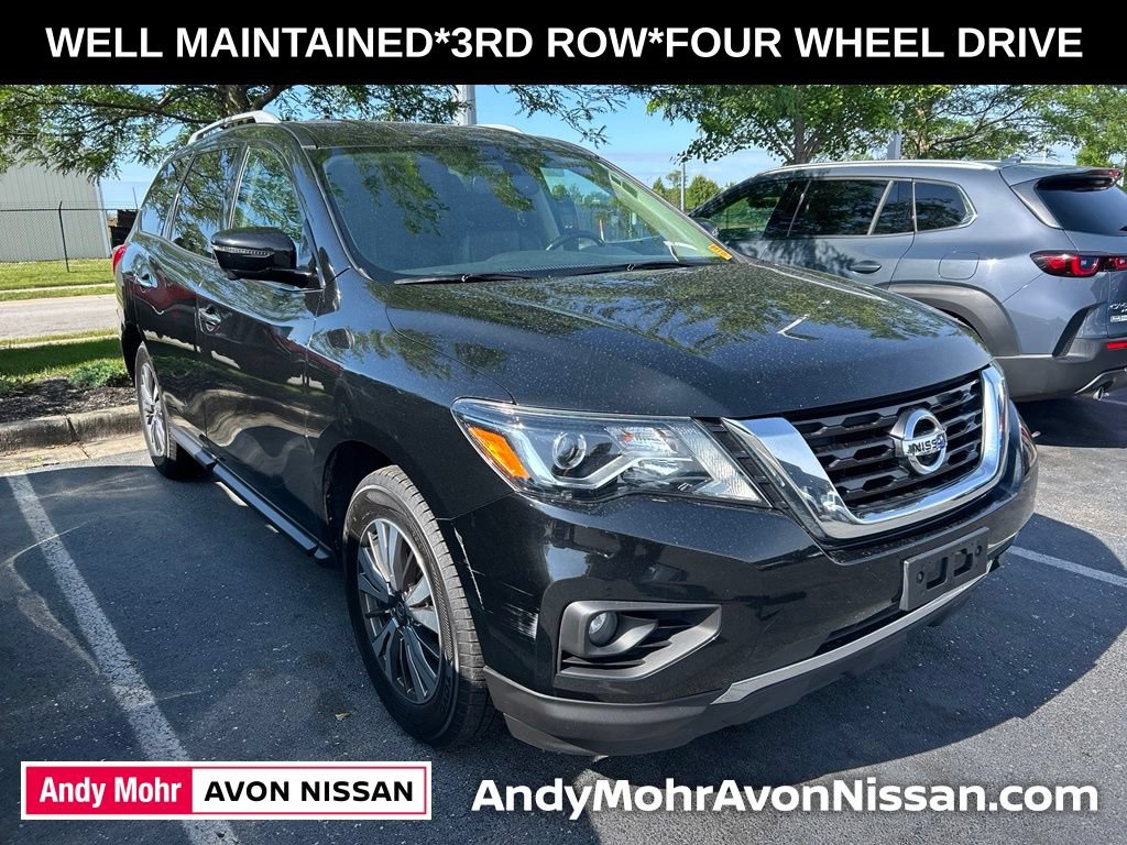 Used 2020 Nissan Pathfinder SL AWD/4WD image 1