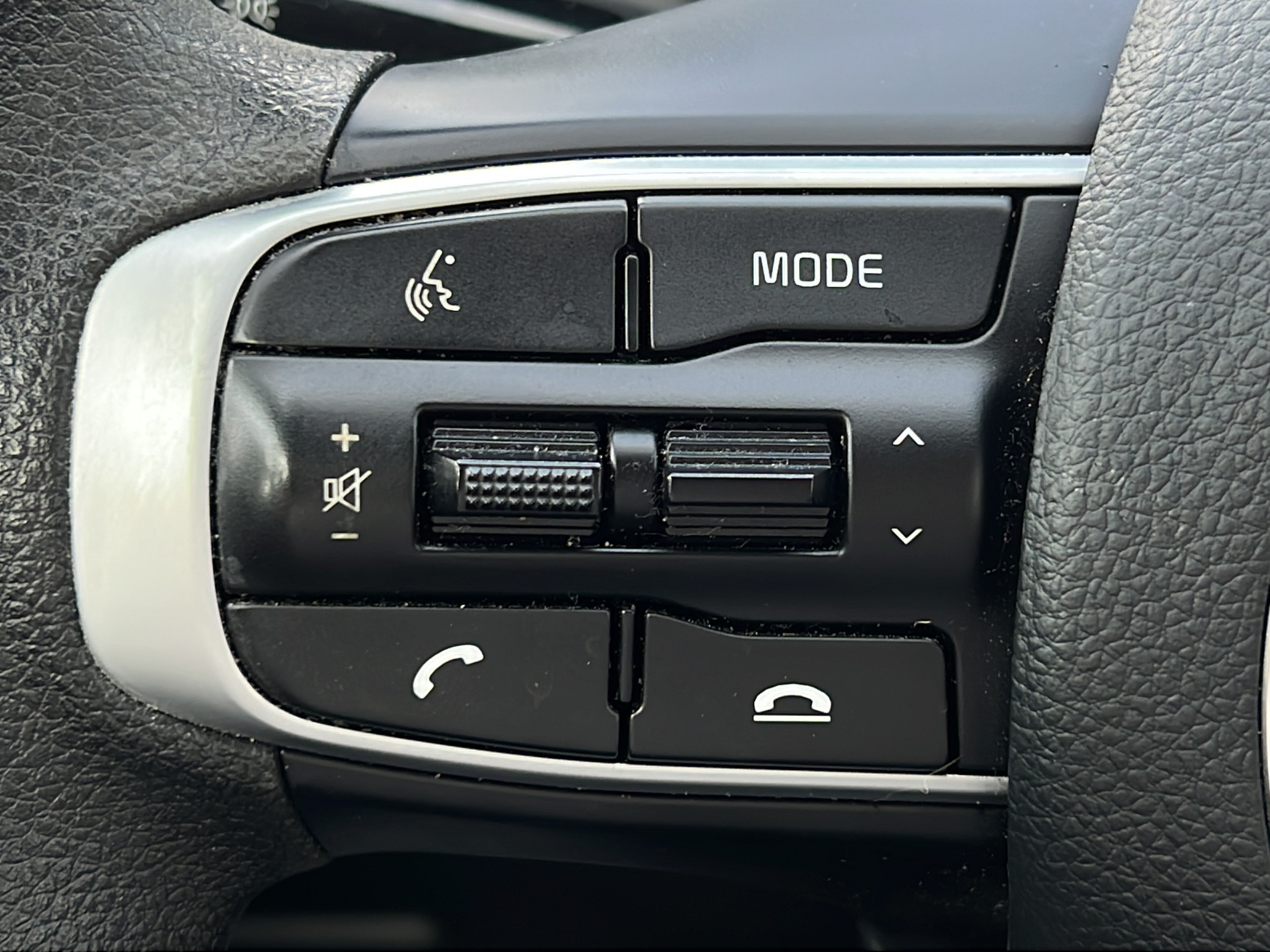 Certified 2022 Kia K5 LXS FWD image 18