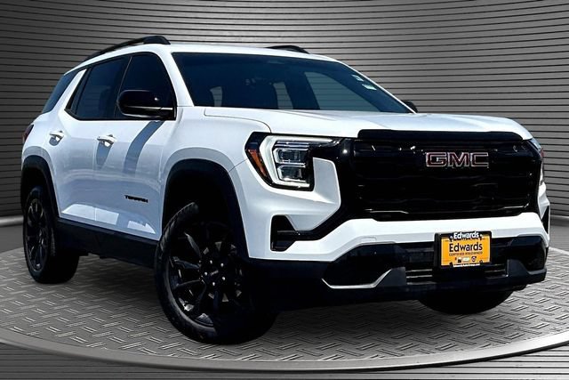 Used 2025 GMC Terrain Elevation w/ Black Edition AWD/4WD image 3
