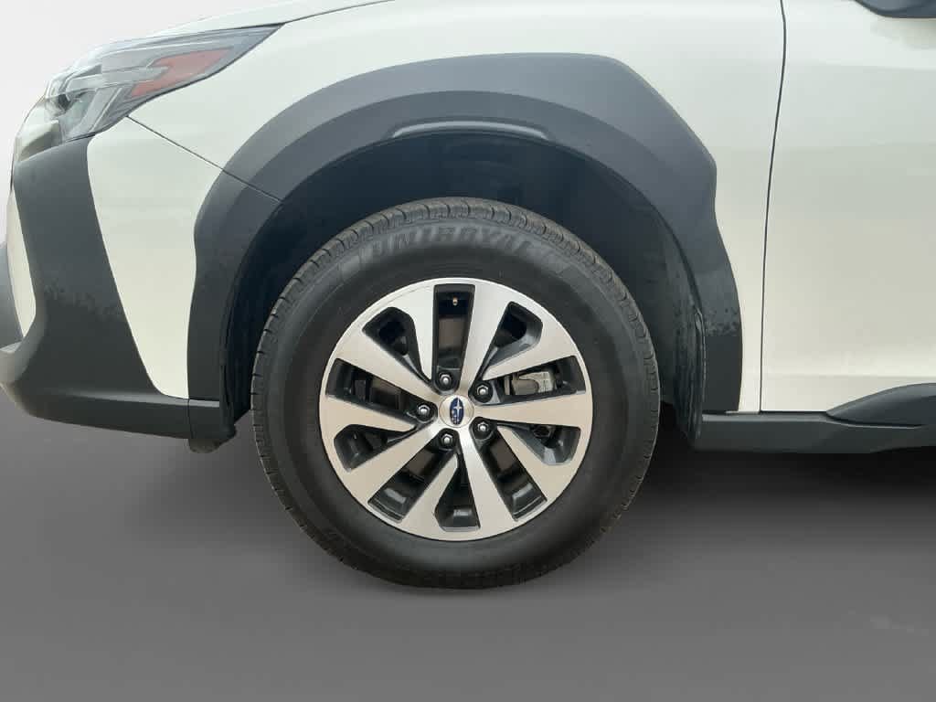 Used 2023 Subaru Outback Premium AWD/4WD image 14
