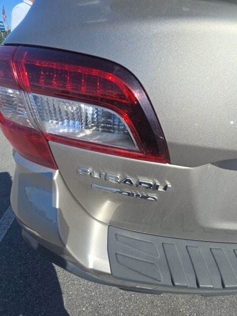 Used 2018 Subaru Outback 2.5i Limited AWD/4WD image 6