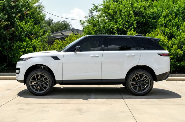 New 2026 Land Rover Range Rover Sport SE AWD/4WD image 15