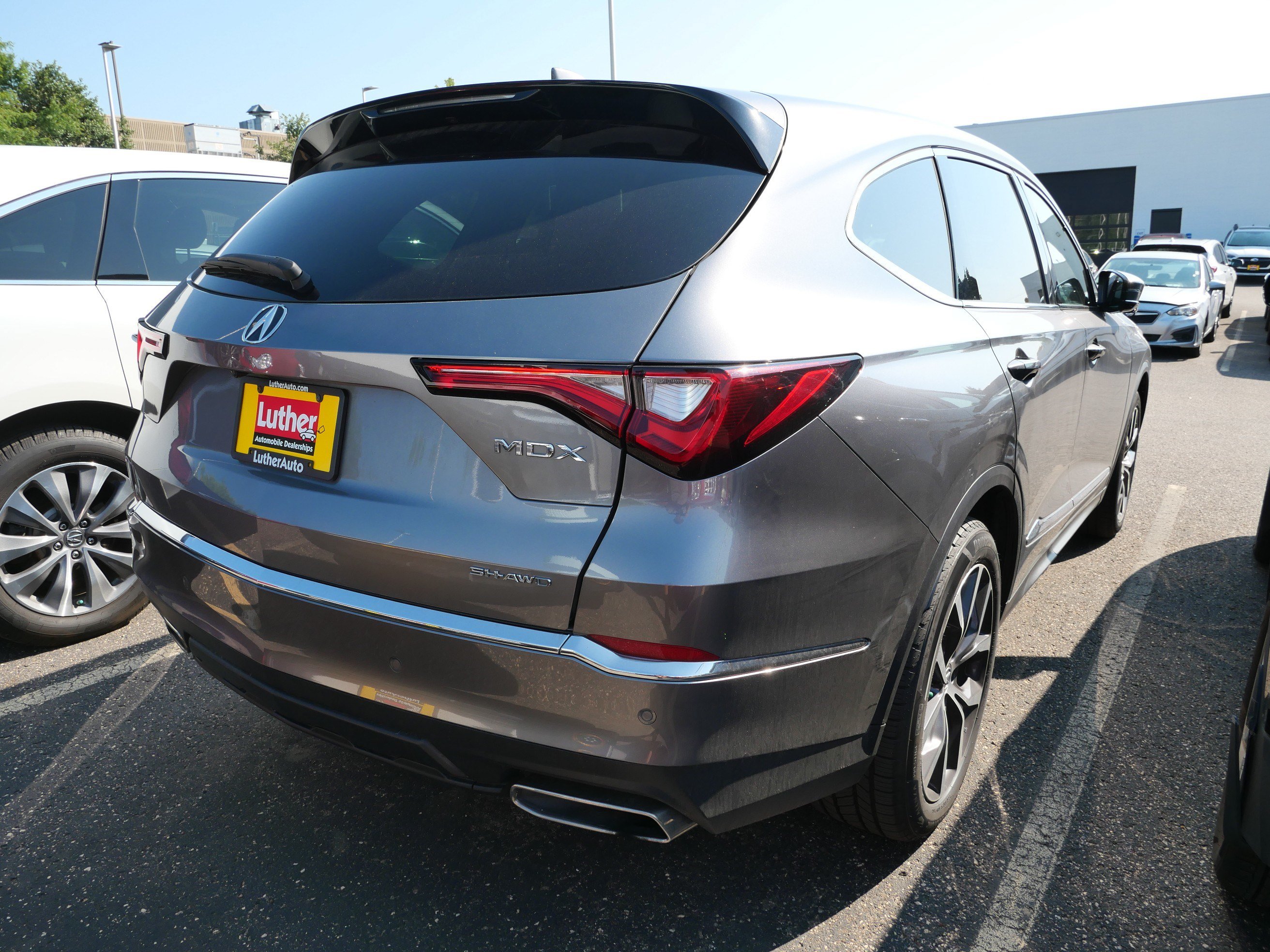 Used 2024 Acura MDX w/ Technology Package AWD/4WD image 7
