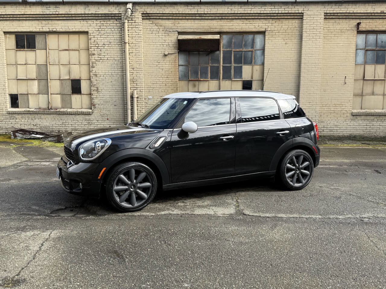 Used 2013 MINI Cooper Countryman S image 3